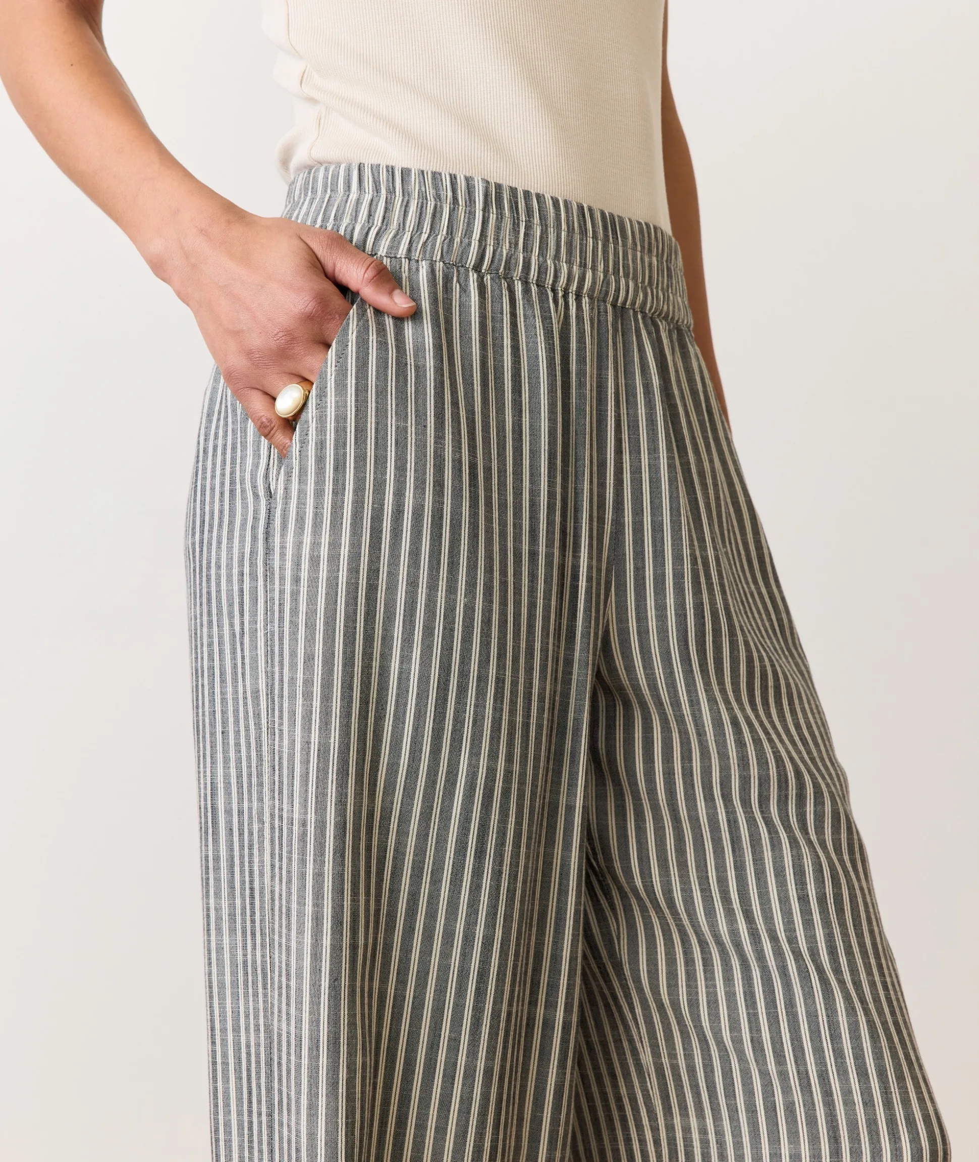 Allison Trouser
