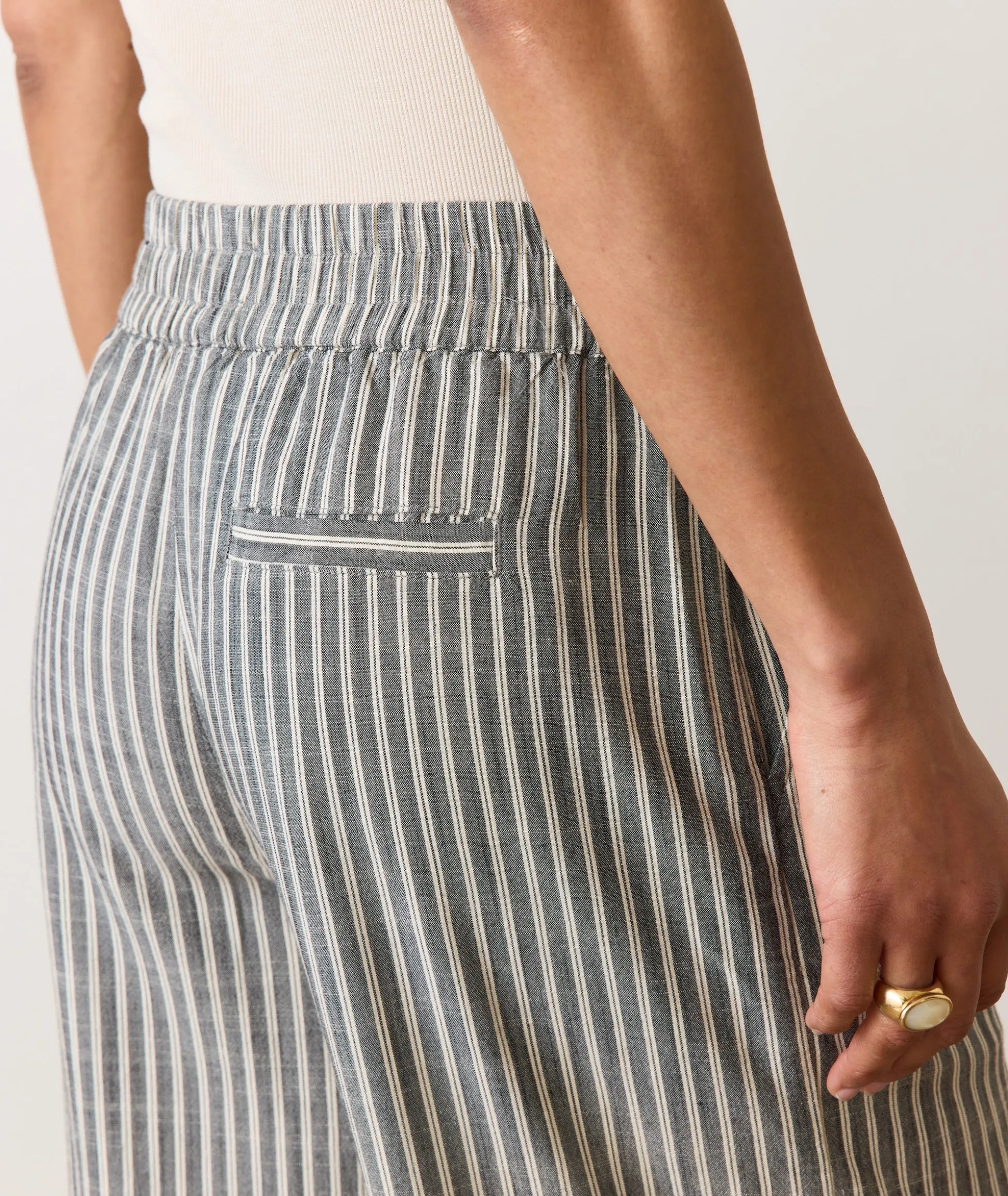 Allison Trouser
