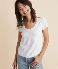 Classic Scoop Neck Tee in White