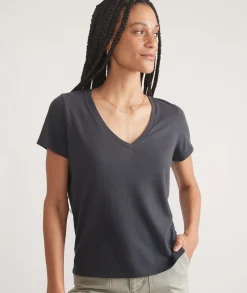 Easy V-Neck