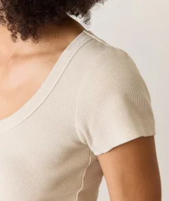 Lexi Rib Sun-In Scoop Tee