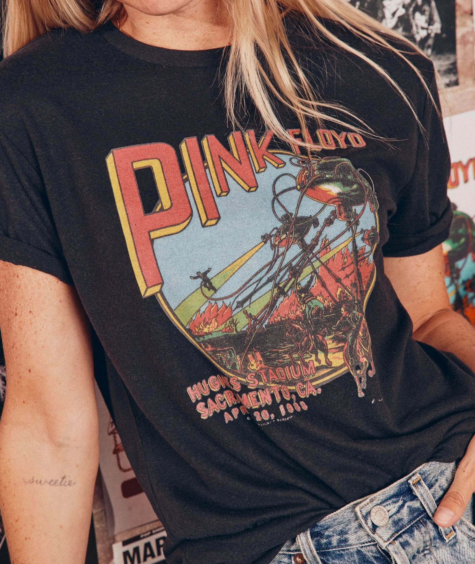 Pink Floyd Sacramento Unisex Tee