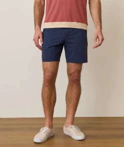 7" Hybrid Short