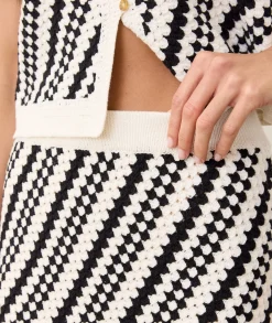 Sands Sweater Skirt