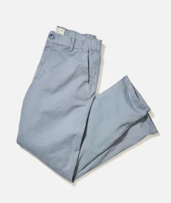 Saturday Athletic Fit Twill Chino