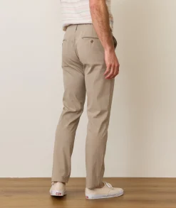 Saturday Breeze Chino