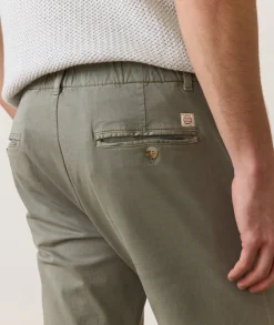 Saturday Slim Straight Twill Chino
