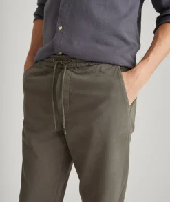 Saturday Slim Straight Twill Pant